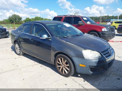 VOLKSWAGEN JETTA 2010