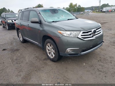 TOYOTA HIGHLANDER 2013