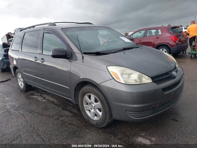 TOYOTA SIENNA 2005