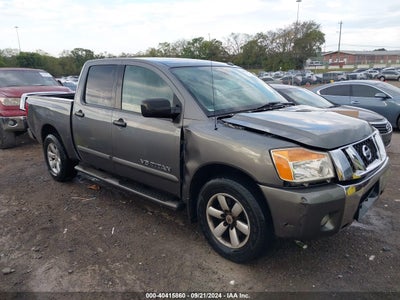 NISSAN TITAN 2014