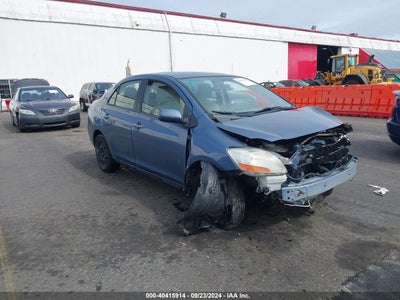 TOYOTA YARIS 2011