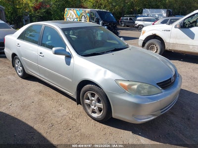 TOYOTA CAMRY 2004
