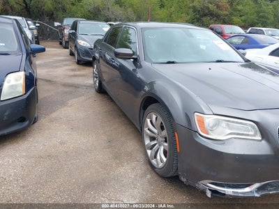 CHRYSLER 300 2016