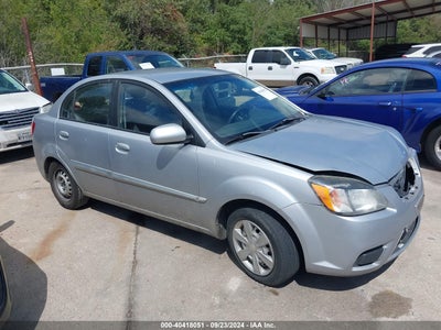 KIA RIO 2010