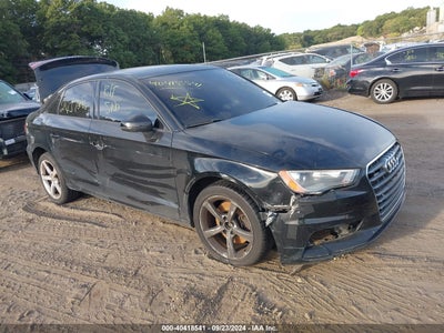 AUDI A3 2015
