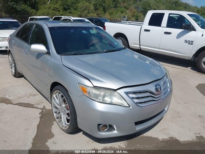 TOYOTA CAMRY 2011