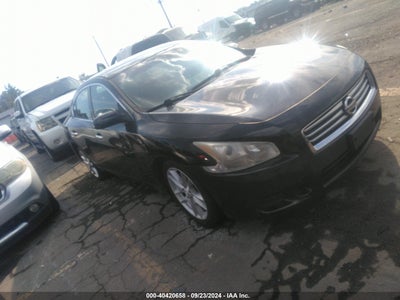 NISSAN MAXIMA 2013