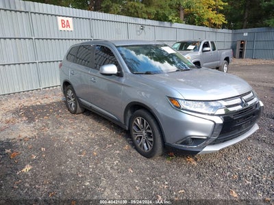 MITSUBISHI OUTLANDER 2016