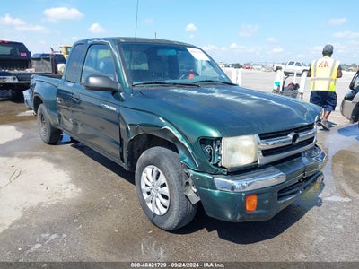 TOYOTA TACOMA 2000