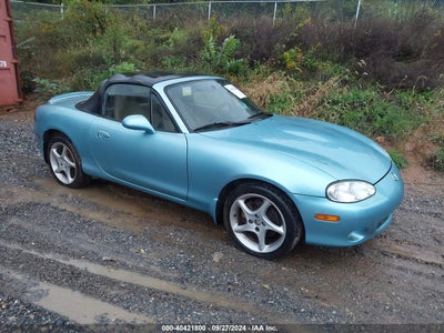 MAZDA MX-5 MIATA 2001