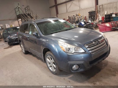 SUBARU OUTBACK 2013