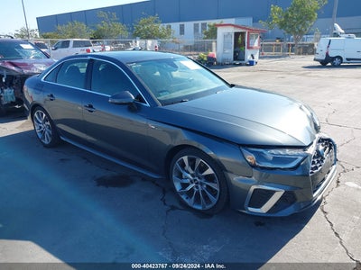 AUDI A4 2020