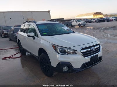 SUBARU OUTBACK 2018