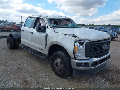 FORD F-350 2023