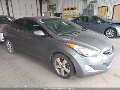 HYUNDAI ELANTRA 2013