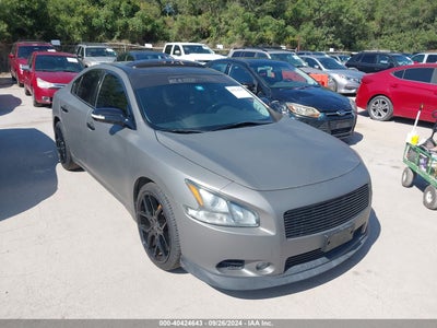 NISSAN MAXIMA 2012