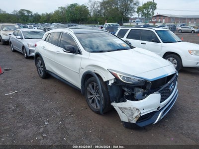INFINITI QX30 2017