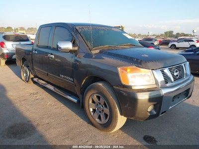 NISSAN TITAN 2011