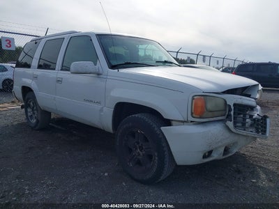 CADILLAC ESCALADE 2000