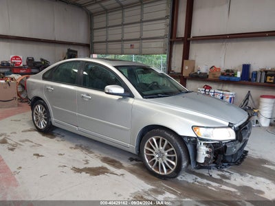 VOLVO S40 2010