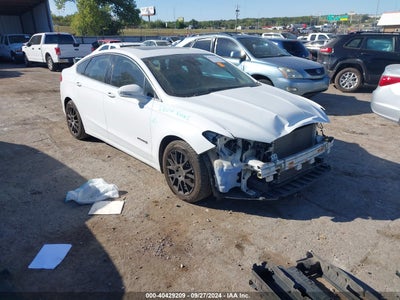 FORD FUSION HYBRID 2013