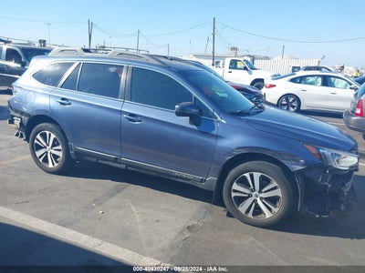 SUBARU OUTBACK 2018