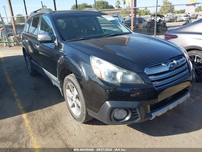 SUBARU OUTBACK 2013
