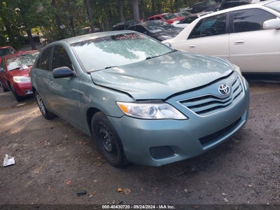 TOYOTA CAMRY 2011
