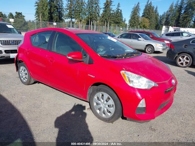 TOYOTA PRIUS C 2012