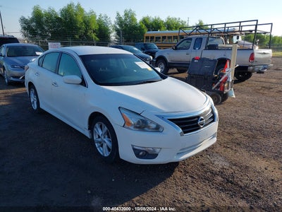NISSAN ALTIMA 2015