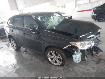 MITSUBISHI OUTLANDER 2014