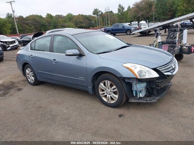 NISSAN ALTIMA HYBRID 2010