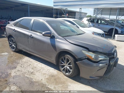 TOYOTA CAMRY 2015