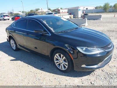 CHRYSLER 200 2017