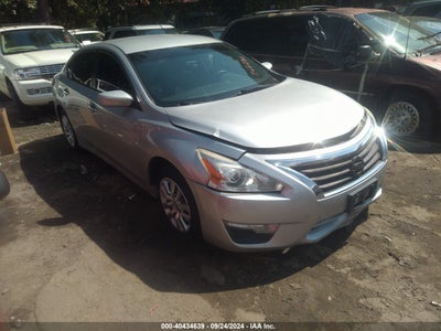NISSAN ALTIMA 2015