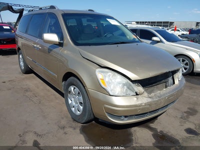 HYUNDAI ENTOURAGE 2007