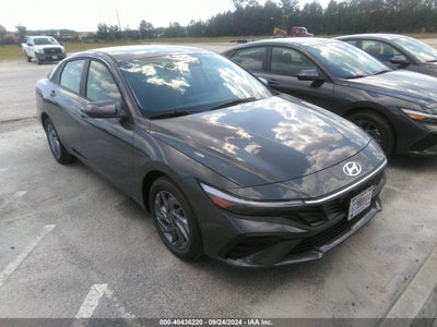 HYUNDAI ELANTRA HYBRID 2025