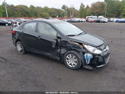 HYUNDAI ACCENT 2013