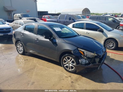 TOYOTA YARIS IA 2017