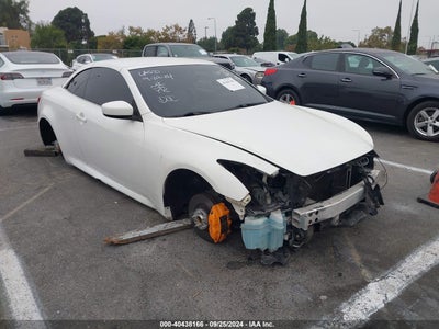 INFINITI G37 2012