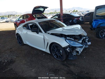 TOYOTA GR86 2024