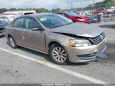 VOLKSWAGEN PASSAT 2015