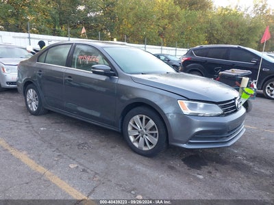 VOLKSWAGEN JETTA 2016