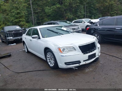 CHRYSLER 300 2013