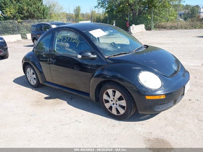 VOLKSWAGEN NEW BEETLE 2009
