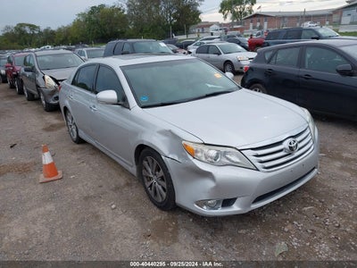 TOYOTA AVALON 2011