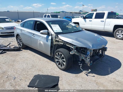 TOYOTA AVALON 2018