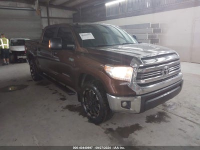 TOYOTA TUNDRA 2017