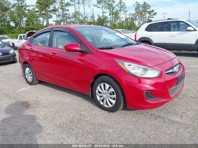 HYUNDAI ACCENT 2013
