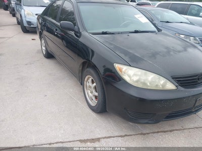 TOYOTA CAMRY 2005